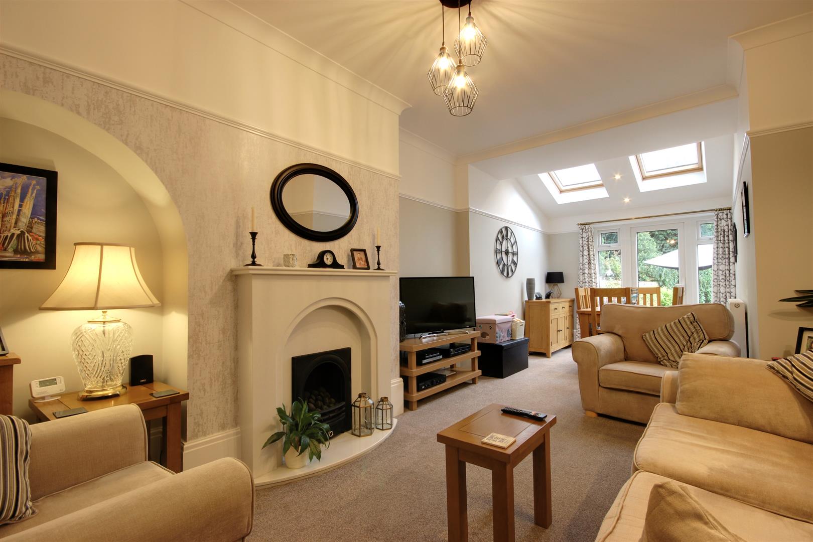 Overland Road, Cottingham